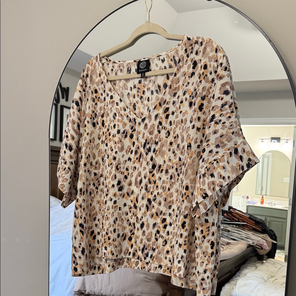 Bobeau Tan Leopard Print V-Neck Blouse
